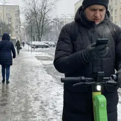 Kompas kłamie? Poznaj przyczyny zakłóceń i nawiguj pewnie!