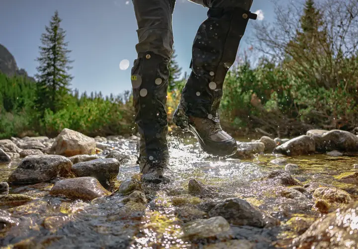 Buty trekkingowe: Jak wybrać idealne? Poradnik eksperta