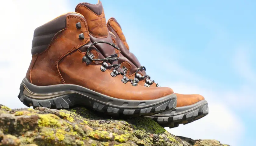 Jakie buty w Tatry latem? Uniknij błędów, wędruj bezpiecznie!