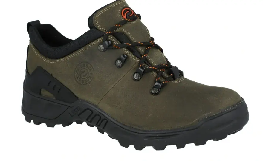 Buty trekkingowe damskie: wybierz komfort i bezpieczeństwo na szlaku!